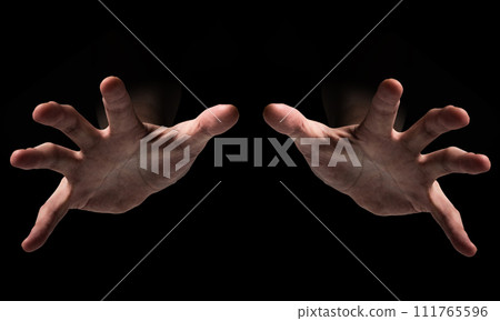 一隻手從黑暗中逼近,一隻蠕動的邪惡之手,一幅恐怖的畫面 一隻手從黑暗中逼近,一隻蠕動的邪惡之手,一幅恐怖的畫面 111765596