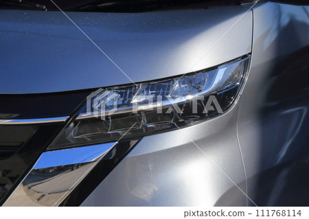 Car headlight Car headlight 111768114