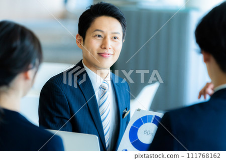 Business person photography cooperation "LINK FOREST" Business person photography cooperation "LINK FOREST" 111768162