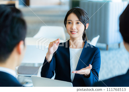 Business woman having business talks in the office "LINK FOREST" shooting cooperation 111768513