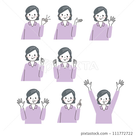 Senior women with various facial expressions - difference set of positive facial expressions Senior women with various facial expressions - difference set of positive facial expressions 111772722