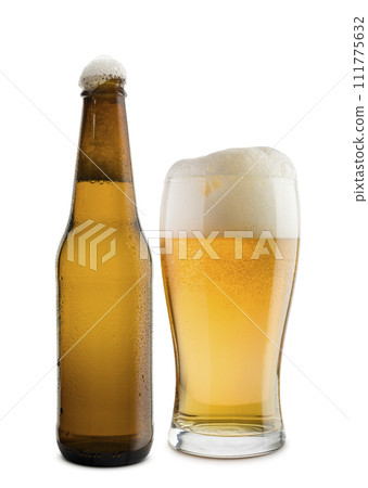 lager beer bottle 111775632