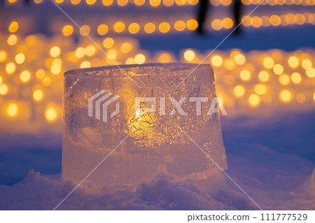 Snow light 111777529