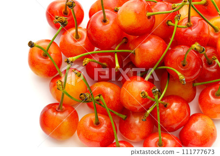 Cherry (Sato Nishiki from Yamagata Prefecture) 111777673