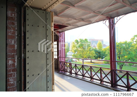 日本橫濱的紅磚倉庫 111796667