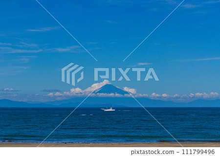 靜岡縣禦前崎市禦前崎市禦前崎海洋公園的富士山風景 靜岡縣禦前崎市禦前崎市禦前崎海洋公園的富士山風景 111799496