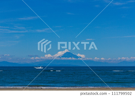 靜岡縣禦前崎市禦前崎市禦前崎海洋公園的富士山風景 靜岡縣禦前崎市禦前崎市禦前崎海洋公園的富士山風景 111799502