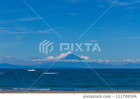 Mt. Fuji scenery from Omaezaki Marine Park, Omaezaki, Omaezaki City, Shizuoka Prefecture Mt. Fuji scenery from Omaezaki Marine Park, Omaezaki, Omaezaki City, Shizuoka Prefecture 111799504