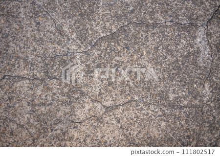 cracked concrete floor 111802517