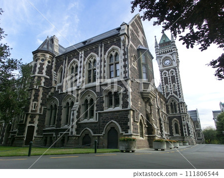 紐西蘭達尼丁奧塔哥大學校園內的城堡式建築 紐西蘭達尼丁奧塔哥大學校園內的城堡式建築 111806544