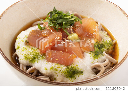 山鮪魚蕎麥麵（冷蕎麥麵） 111807042