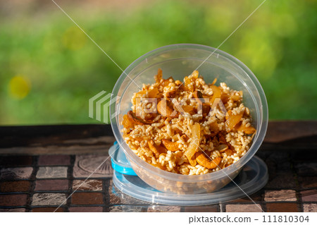 Thai sweet made of rice, nut, sesame-seeds and sugar, Thai sweet cereal bar (Krayasart, snack) 111810304