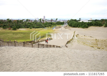 Distant view of Act Tower and Hamamatsu City from Nakatajima Sand Dunes, Hamamatsu City Distant view of Act Tower and Hamamatsu City from Nakatajima Sand Dunes, Hamamatsu City 111817265