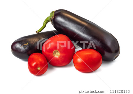 Fresh eggplants with tomatoes isolated on white background with clipping path Fresh eggplants with tomatoes isolated on white background with clipping path 111820153