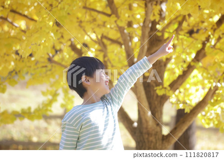 微笑男孩 111820817