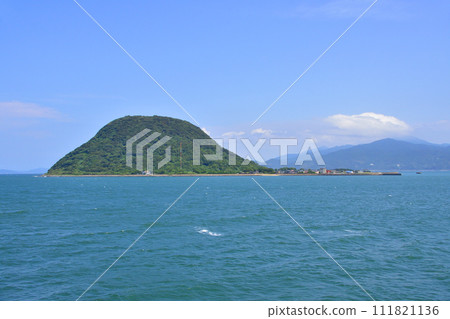 Boat trip from Karatsu Higashi Port, Saga Prefecture to Intsuji Port, Iki City, Nagasaki Prefecture (2022) Boat trip from Karatsu Higashi Port, Saga Prefecture to Intsuji Port, Iki City, Nagasaki Prefecture (2022) 111821136