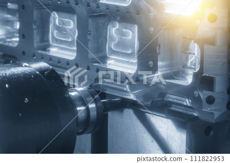 The horizontal CNC milling machine rough cutting the aluminum parts with solid flat end mill tool. The horizontal CNC milling machine rough cutting the aluminum parts with solid flat end mill tool. 111822953