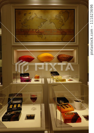 Morinaga & Co. Tsurumi Factory Morinaga Angel Museum MORIUM Morinaga & Co. Tsurumi Factory Morinaga Angel Museum MORIUM 111823696