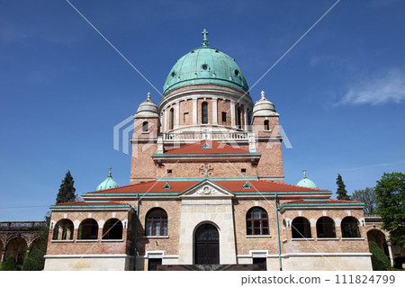 Church of Christ the King, Mirogoj graveyard in Zagreb, Croatia 111824799