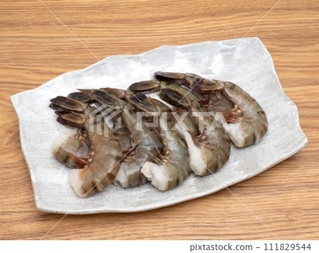 Raw shrimp black tiger 111829544