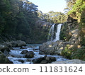 Tafai Falls and snowmelt in Tongariro National Park, New Zealand 111831624