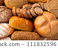 Lots of bread lined up Bakery background material Lots of bread lined up Bakery background material 111832596