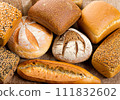 Lots of bread lined up Bakery background material Lots of bread lined up Bakery background material 111832602