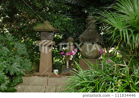 Minamoto no Sanetomo Mikubizuka Minamoto no Sanetomo Mikubizuka 111834446