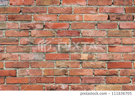 Brick wall 111836705