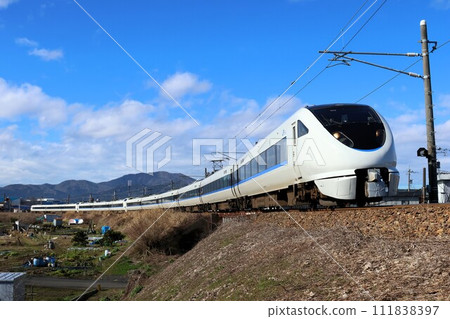 [JR西日本] 683系列「雷鳥」（北陸本線：武生～鯖江） 111838397