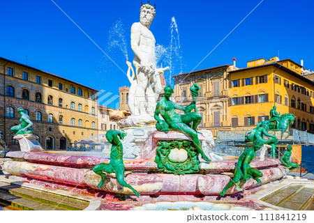 Neptune Fountain. Italian Florence . 111841219