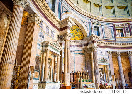 Pantheon. Rome 111841301