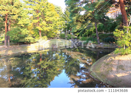 Scenery of Oyakuen Garden Scenery of Oyakuen Garden 111843686