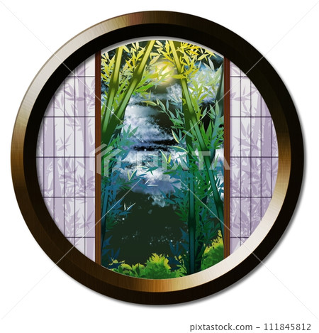 從圓窗看到的竹林被月光照亮的風景 111845812