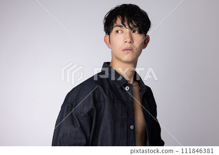 Young male jeans fashion image Young male jeans fashion image 111846381