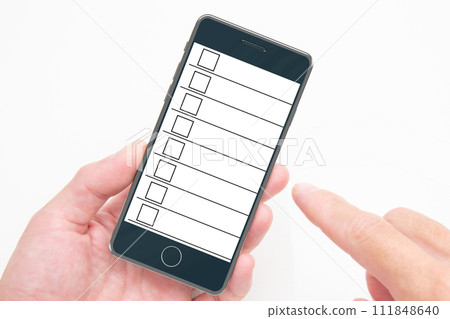 List (at the hand of the person operating the smartphone) List (at the hand of the person operating the smartphone) 111848640