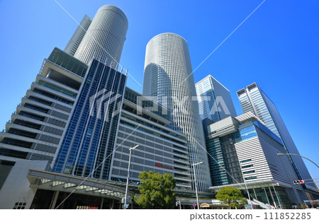 [Aichi Prefecture] Scenery in front of JR Nagoya Station in fine weather 111852285