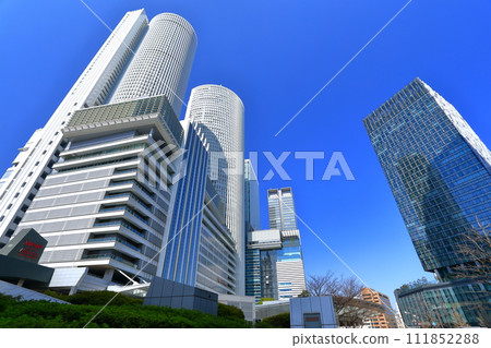 [Aichi Prefecture] Scenery in front of JR Nagoya Station in fine weather 111852288