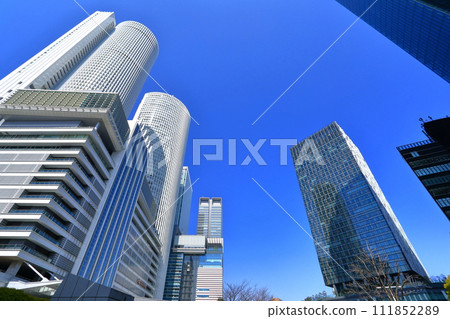 [Aichi Prefecture] Scenery in front of JR Nagoya Station in fine weather 111852289