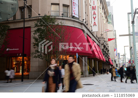 東京日本橋的百貨公司和購物 111855069
