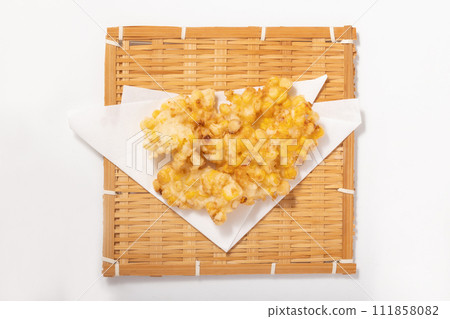 炸玉米 炸玉米 111858082
