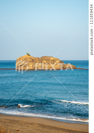 白東海岸美麗的日本海風景 111859434
