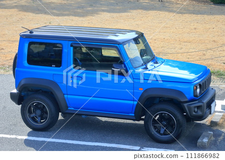 blue cross country car 111866982