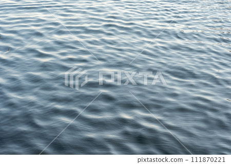 水面的反射 水面的反射 111870221