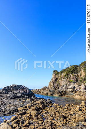 和歌山縣週請參考町縣立江隅海岸公園的晨景 111870445