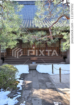 Chuin main hall winter scenery with remaining snow Chuin main hall winter scenery with remaining snow 111870502