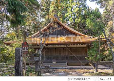 京都高雄的秋天，神護寺，大士堂 111872253