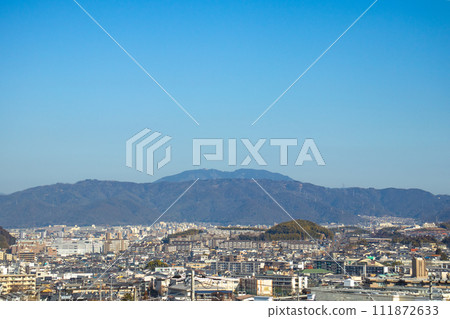 [Kyoto scenery] View of Daigo area from Uji Hirao park 111872633