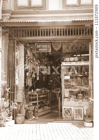 Malacca antique shop 111872989