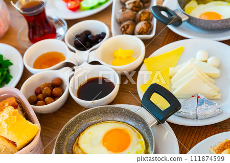 Delicious halal breakfast at the hotel 111874599